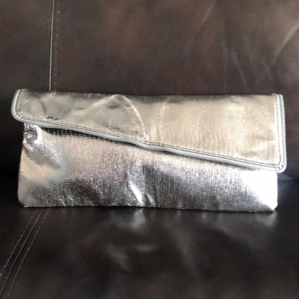 Metallic Sliver Zipper Clutch
